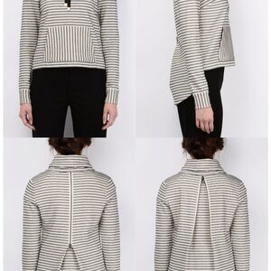 Veronica Beard La Brea
Striped Funnel Neck
Pullover Sweatshirt Size XS